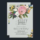 Convites Partido Pintado da Surpresa Floral<br><div class="desc">Este convite de festas de surpresa floral pintado é perfeito para um evento moderno. A elegante e romântica design apresenta lindas flores acrílicas pintadas em cor rosa-claro e branco-claro, com pop de roxo colorido, azul, laranja e amarelo. Este convite pode ser usado para um aniversário, aposentadoria ou qualquer festa surpresa....</div>