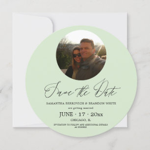 Convites Pastel Green Photo Save date Round Invitation