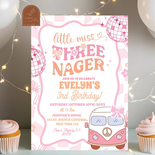 Convites Pastel Retro Van Groovy Little Miss Threenager (Criador carregado)