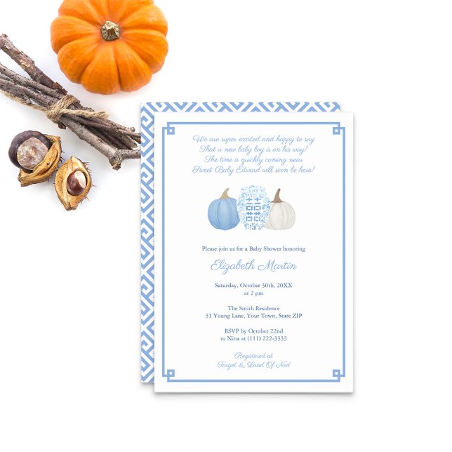 Convites Pequena Abóbora No Caminho Do Chá de fraldas Poem  (New Baby Boy Poem Baby Shower Invitation Light Blue And White Pumpkins Ginger Jar. Greek Key Reverse)
