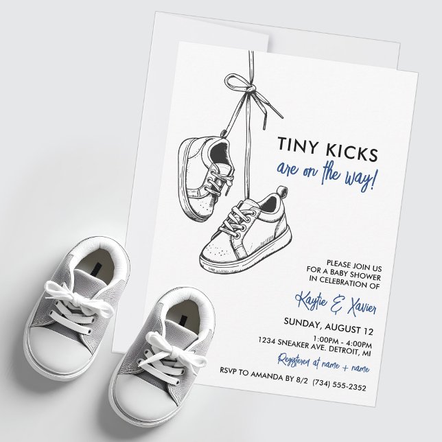 Convites Pequenas Garotas Estão No Caminho Do Chá de fralda (Tiny Kicks on the Way Baby Shower Sneaker Invitation | Sneaker Baby Shower)