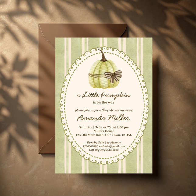 Convites Pequeno chá de fraldas de tiras retro de abóbora (Little pumpkin sage green retro stripes gender neutral fall baby shower invitation cards template)