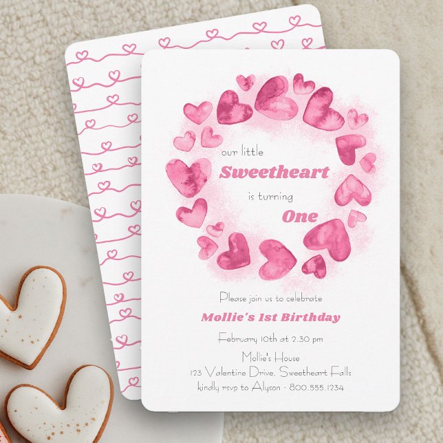 Convites Pequeno primeiro aniversario de Amor Rosa (Little Sweetheart Pink Heart Birthday Invitation)