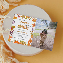 Convites Pequeno Pumpkin está virando um primeiro aniversar
