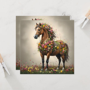 Convites Pétalas E Cascos: Jardim de Fantasia Marrom Horse