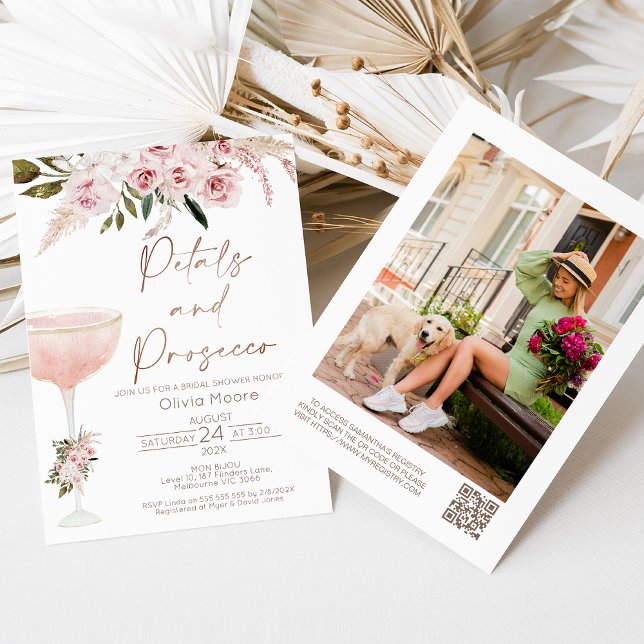Convites Petals Prosecco QR Code Boho Floral Chá de panela (Bohemian petals and prosecco bridal shower invitation with champagne glass, QR code and photo.)