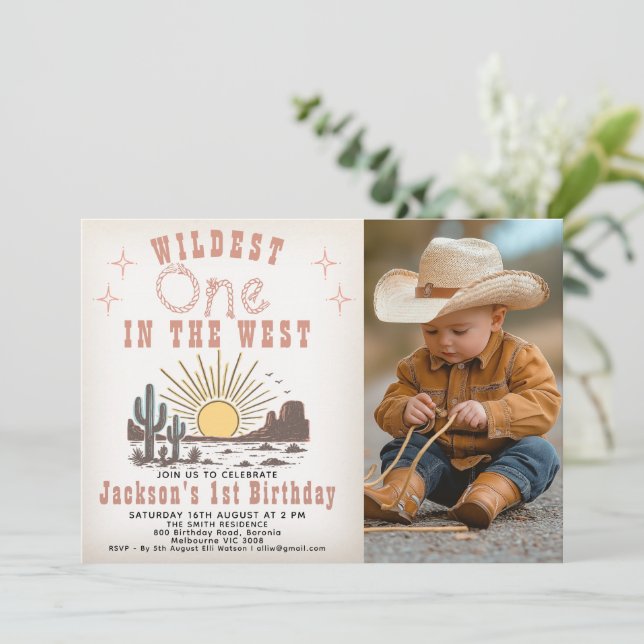 Convites Photo Brown Widest One In The West 1st Birthday (Em pé/Frente)