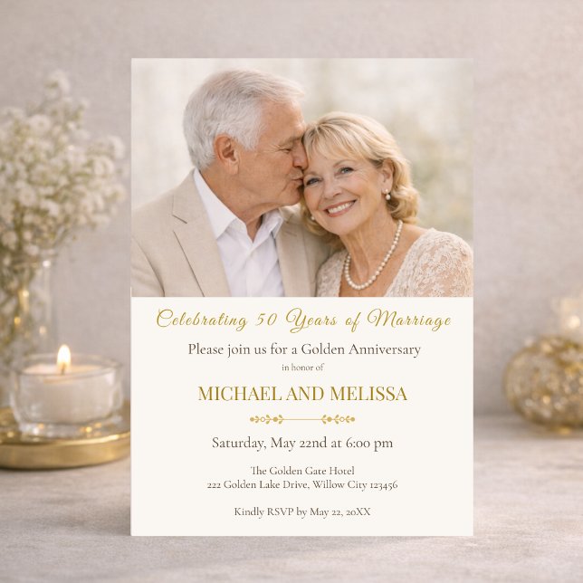 Convites Photo Gold 50th Anniversary Elegant Couple (Soft candlelight highlights this romantic 50th anniversary invitation design)