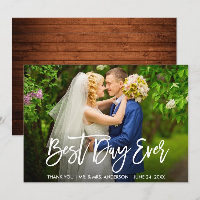 Convites Pincel Script Wood Best Day Ever Wedch Card (Frente/Verso)