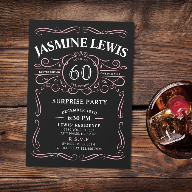 Convites Pink Any Age Whiskey teme surpresa 60 anos (Pink Any Age Whiskey themed surprise 60th birthday Invitation)