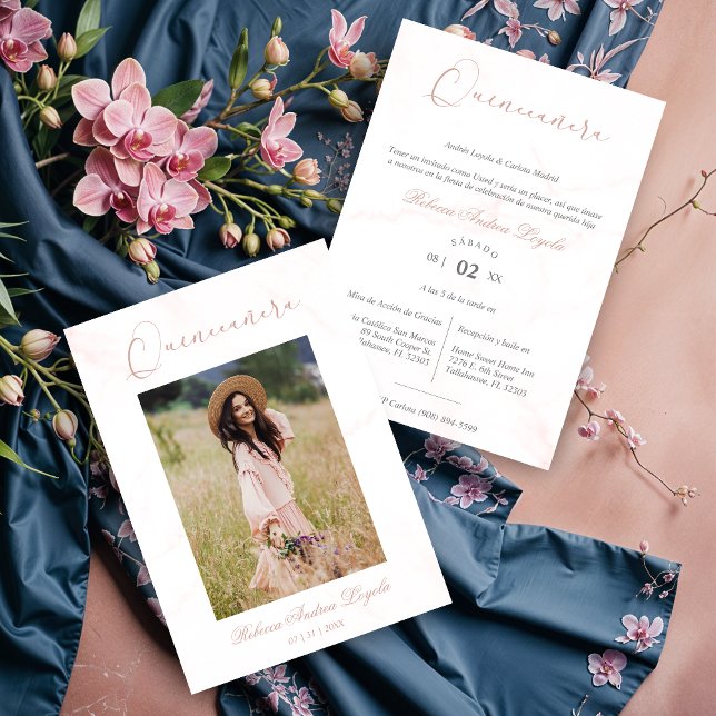 Convites Pink Marble Effect Minimalist Spanish Quinceañera (Pink Marble Effect Minimalist Spanish Quinceañera Photocard Invitation with Envelope.)