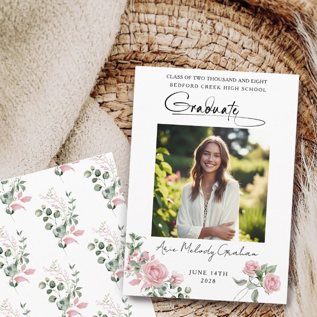 Convites Pink Roses Script Photo Graduation Announcement (Criador carregado)