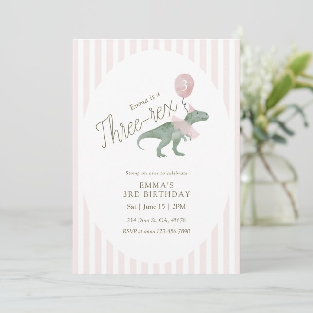 Convites Pink Three Rex Dinosaur Third Birthday Invitation (Em pé/Frente)