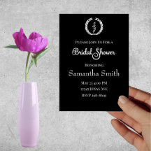 Piso branco monograma sobre Chá de panela preto