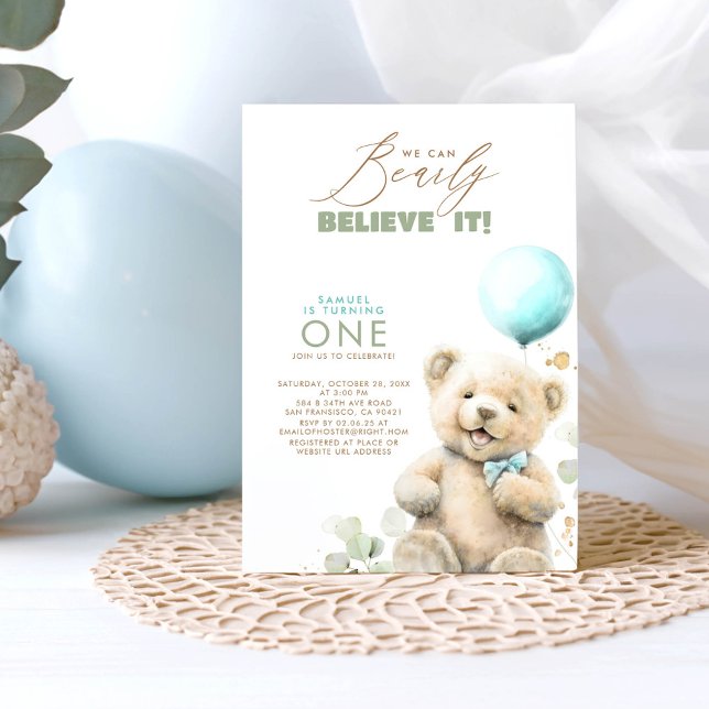 Convites Podemos Acreditar Muito - primeiro aniversario Do  (We Can Bearly Believe It - First Birthday Invitations)