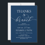 Convites Postar elopeia de casamento, Obrigados a Brunch, M<br><div class="desc">Belo Roteiro Romântico Azul do Marinho Moderno,  Poste o Cartão de Convite Brunch (Obrigados a Brunch). Isto é perfeito para a sua celebração de casamento poste e elopeadora. Adicione seus detalhes em cores,  fontes/letras correspondentes. #TeeshaDerrick</div>