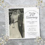 Convites Praça de Fotos de Casamento de 70 Aniversário<br><div class="desc">Personalize com sua foto favorita de casamento e seus detalhes especiais de comemoração de aniversário de casamento da 70 platina na tipografia quic. As características invertidas de platina adoram o confete do coração. Projetado por Thisnotme©</div>