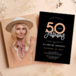 Convites Preto 50 e fabulosa Festa de aniversário 50<br><div class="desc">Experimente a sofisticação com este chic e moderno convite fotográfico de 50 anos, agora com um fundo preto impressionante, pêssego elegante e letras brancas. É um design contemporâneo criado para você se infundir com seu toque pessoal adicionando sua querida foto. A frase "50 e Fabuloso" é apresentada com gosto na...</div>