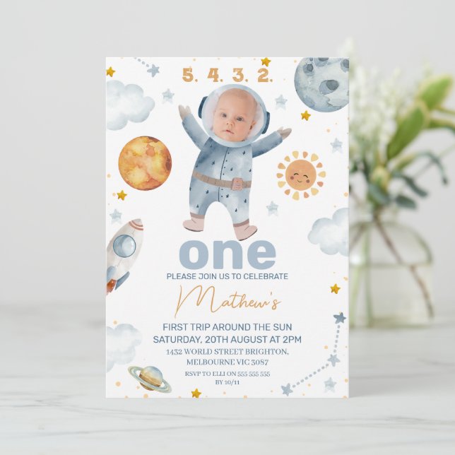 Convites Primeira viagem em torno do primeiro aniversario d (Em pé/Frente)