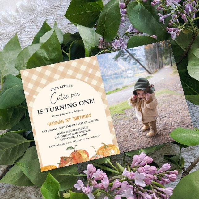 Convites Primeiro aniversario Branco de Ação de Graças de P (Criador carregado)