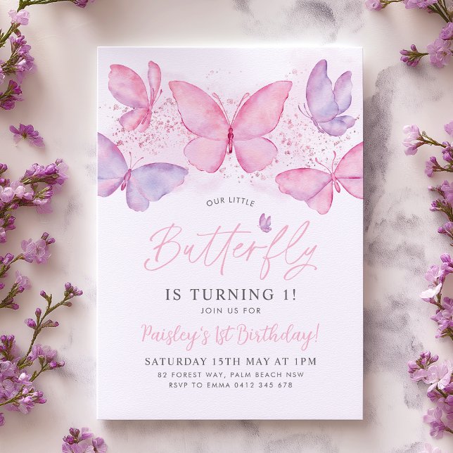 Convites Primeiro aniversario de borboleta - Rapariga rosa- (Our little butterfly is turning one! Pink and purple butterfly 1st birthday invitation. )