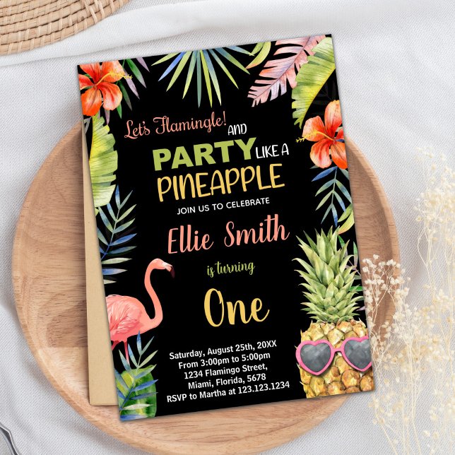Convites Primeiro Aniversário de Flamingo e Abacaxi Preto (First Black Flamingo & Pineapple Birthday Invitation)