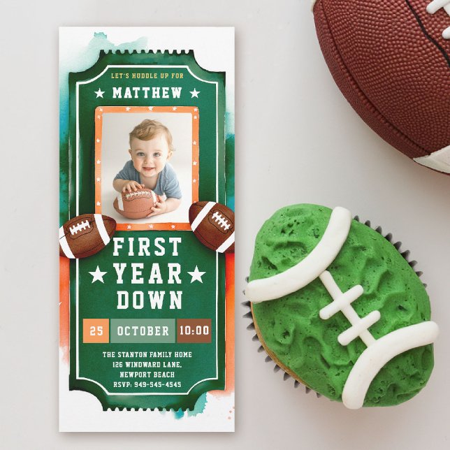 Convites Primeiro aniversario de Foto Verde de Bilhete de F (first year down football birthday invitation photo watercolor sports ticket boy green orange)