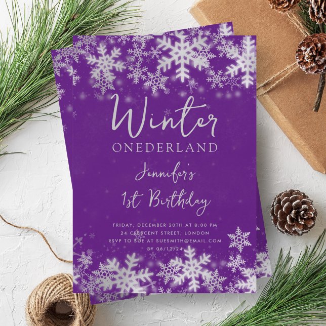 Convites Primeiro aniversario de inverno ONEDERLAND de Prat (Silver Purple Winter ONEDERLAND 1st Birthday Invitation)