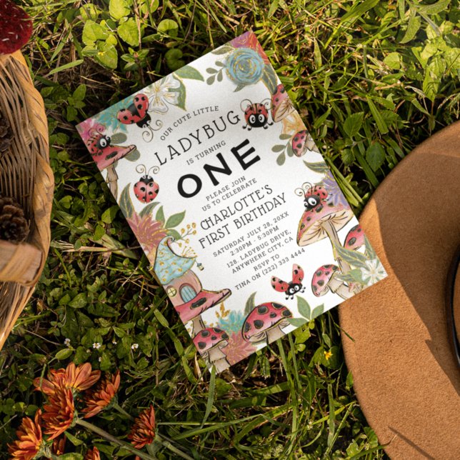 Convites Primeiro aniversario de Meninas de Cute Ladybug, d (Criador carregado)