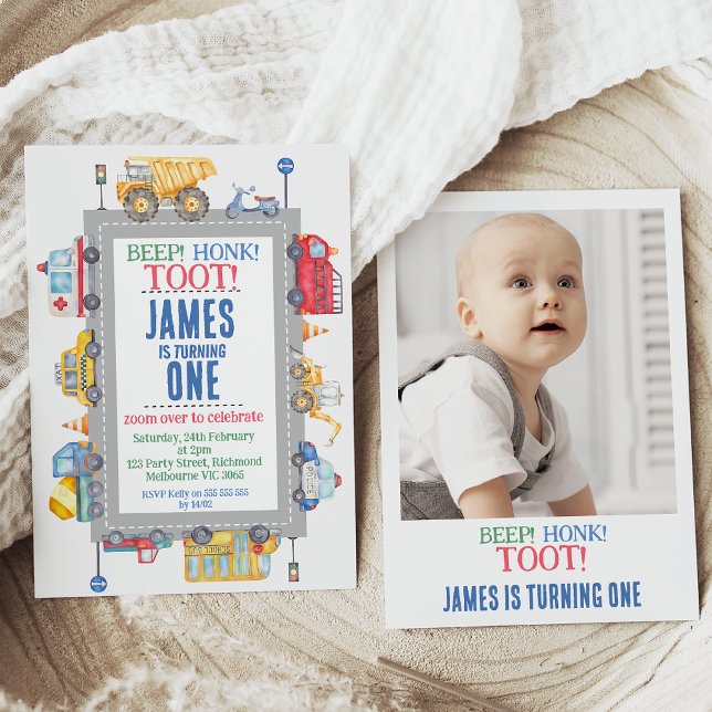 Convites Primeiro aniversario de Transporte Rodoviário de F (Cute transport themed boy's first birthday invitation featuring various vehicles and photo on back.)