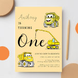 Convites Primeiro aniversario Funny Construction<br><div class="desc">Celebre o seu primeiro aniversário com este adorável Convite para primeiros aniversarios de caminhões de Construção! Possui veículos de construção divertidos e desenhados à mão, cada um com uma face divertida e sorridente, com cores vibrantes e um fundo limpo, é atraente para os olhos e fácil de ler. Ideal para...</div>