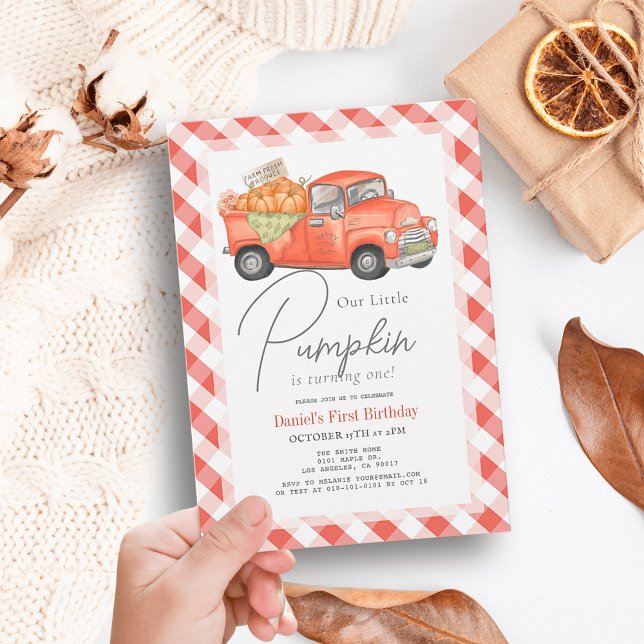 Convites Primeiro aniversario Red Pumpkin Truck Gingham (Criador carregado)