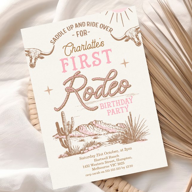 Convites Primeiro primeiro aniversario de Rodeio do Deserto (Vintage Pink Girls First Rodeo Birthday Invitation, Pink Cowgirl Wild West, Western 1st Birthday Cow)