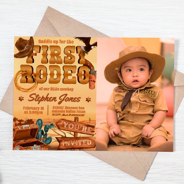 Convites Primeiro Rodeio - Aniversário do Cowboy com Imagem (First Rodeo -  Boy 1st Birthday Cowboy Landscape Invitation with Picture)
