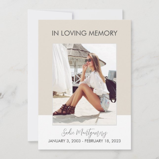 Convites Programa clássico de funeral em branco e bege (Frente)