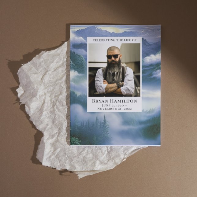 Convites Programa Funeral Cloudy Nature Watercolor (Criador carregado)