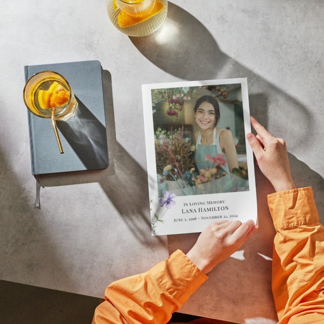 Convites Programa Funeral Fotográfico Purple Lilly Simple (Criador carregado)