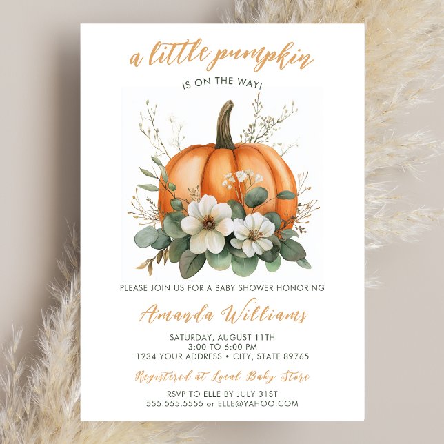 Convites Pumpkin no caminho do Chá de fraldas (A baby shower invitation featuring an orange pumpkin and florals.)