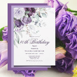 Convites Purple Floral aniversário de 40 anos Watercolor Mo<br><div class="desc">Lindas flores púrpuras de aquarela com verde claro de aquarela esverdeada fluindo sobre o roteiro do rico e fontes modernas em coordenação com o Convite de festas aniversário de 40 anos de cor roxa. Tão chique e sofisticada. O verso desse convite é feito em cor de lavanda para misturar com...</div>