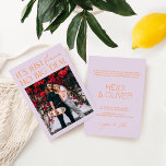 Convites Púrpura Mínima Moderna E Casamento Laranja Vibrant<br><div class="desc">Projetado para coordenar com a Coleção de Convite para Casamento "Brilhante". Para alterar os detalhes, clique em "Detalhes". Para mover o texto ou alterar o tamanho, a fonte ou a cor, clique em "Editar usando a Ferramenta de Design". Visualize o link de coleção nesta página para ver todos os itens...</div>
