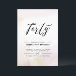 Convites Quarenta | aniversário de 40 anos de mínimo aquare<br><div class="desc">Celebre seu dia especial com este simples convite de festas mínimo de aniversário de 40 anos. Este design apresenta um script de na moda com letra "Quarenta" com um fundo de textura de pincel de aquarela neutra. Mais convites para aniversários adultos e material de festa estão disponíveis no meu compro...</div>