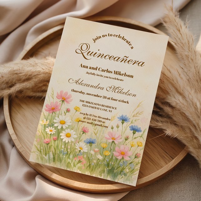 Convites Quinceañera Campo de Flores Silvestres Dourado (Criador carregado)