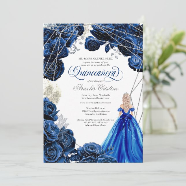 Convites Quinceañera Regal Royal Blue & Silver w Gown Invit (Em pé/Frente)