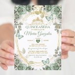 Convites Quinceañera Sage Borboleta Verde e Dourada<br><div class="desc">Quinceañera Sage Green & Dourada Crown Mexicana Butterfly Convite Mis Quince 15 Anos,  16º aniversário</div>