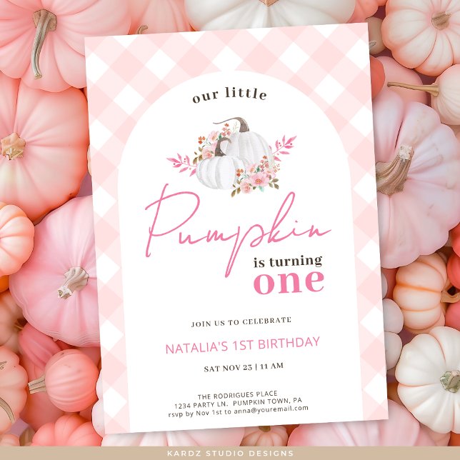 Convites Rapariga Floral Nossa Pequena Festa De primeiro an (Invite shown in 5 x 7 inches, choose size, paper, and corner style.)
