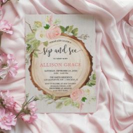 Convites Rapariga russa senta e vê se encontra com chá de b