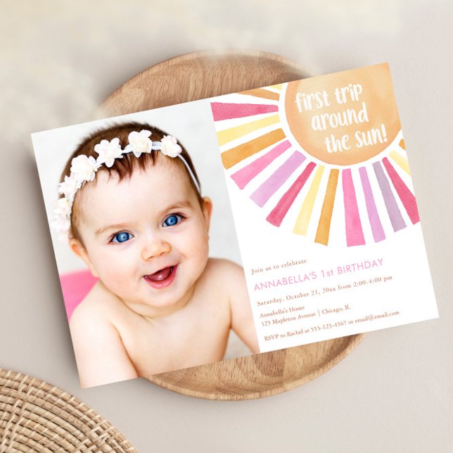 Convites Rapariga Sunshine primeira viagem à volta da festa (Criador carregado)