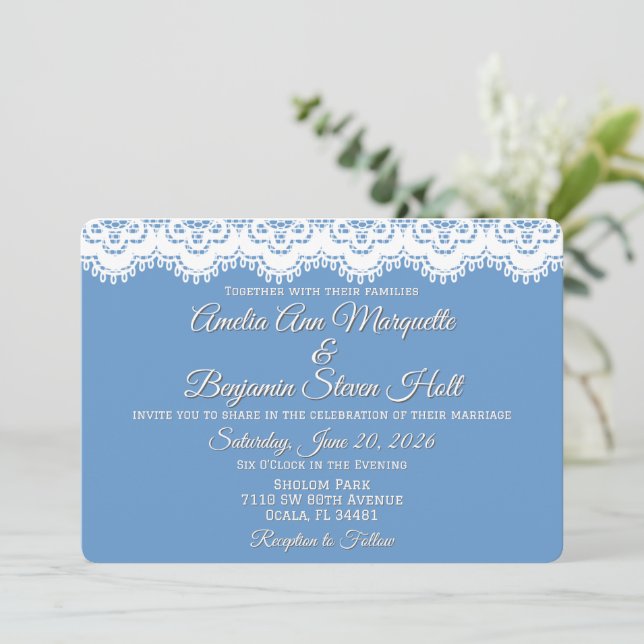 Convites Renda Chique Branca e Casamento Azul Desbotado (Em pé/Frente)