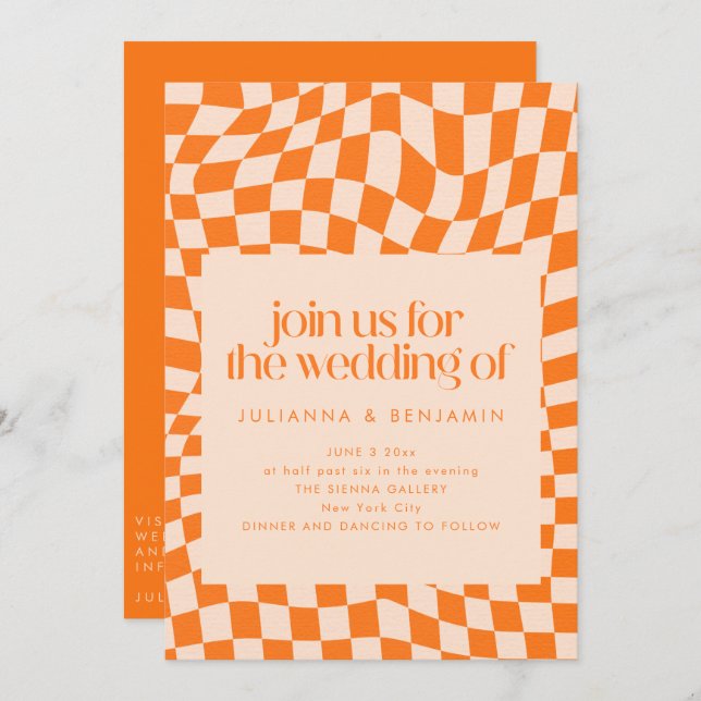 Convites Retro Orange Abstract Check Wedding QR Code RSVP (Frente/Verso)