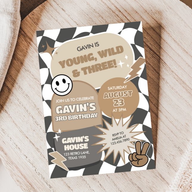 Convites Retro Young Wild e Três Festas de aniversário (Retro Groovy Young Wild and Three Birthday Party Invitation)